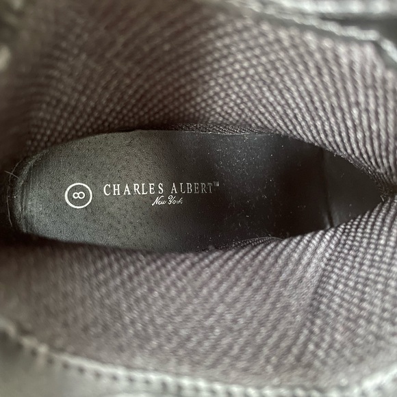 Charles Albert cowgirl boots W8 black with brown heel. Vegan leather - Picture 7 of 8